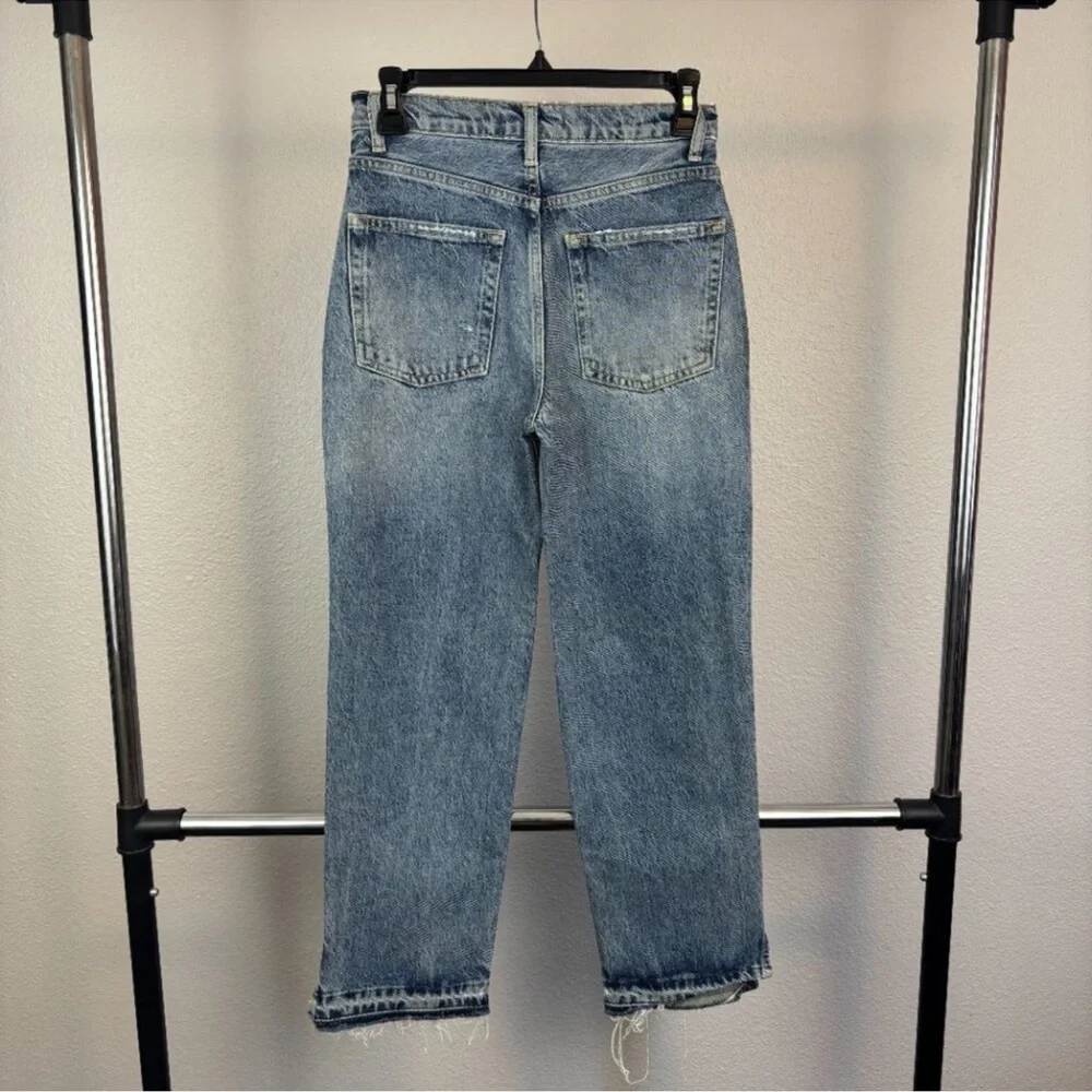 NWT Free People Women’s Yosemite Blue Denim Distressed Slit Hem Straight Jeans